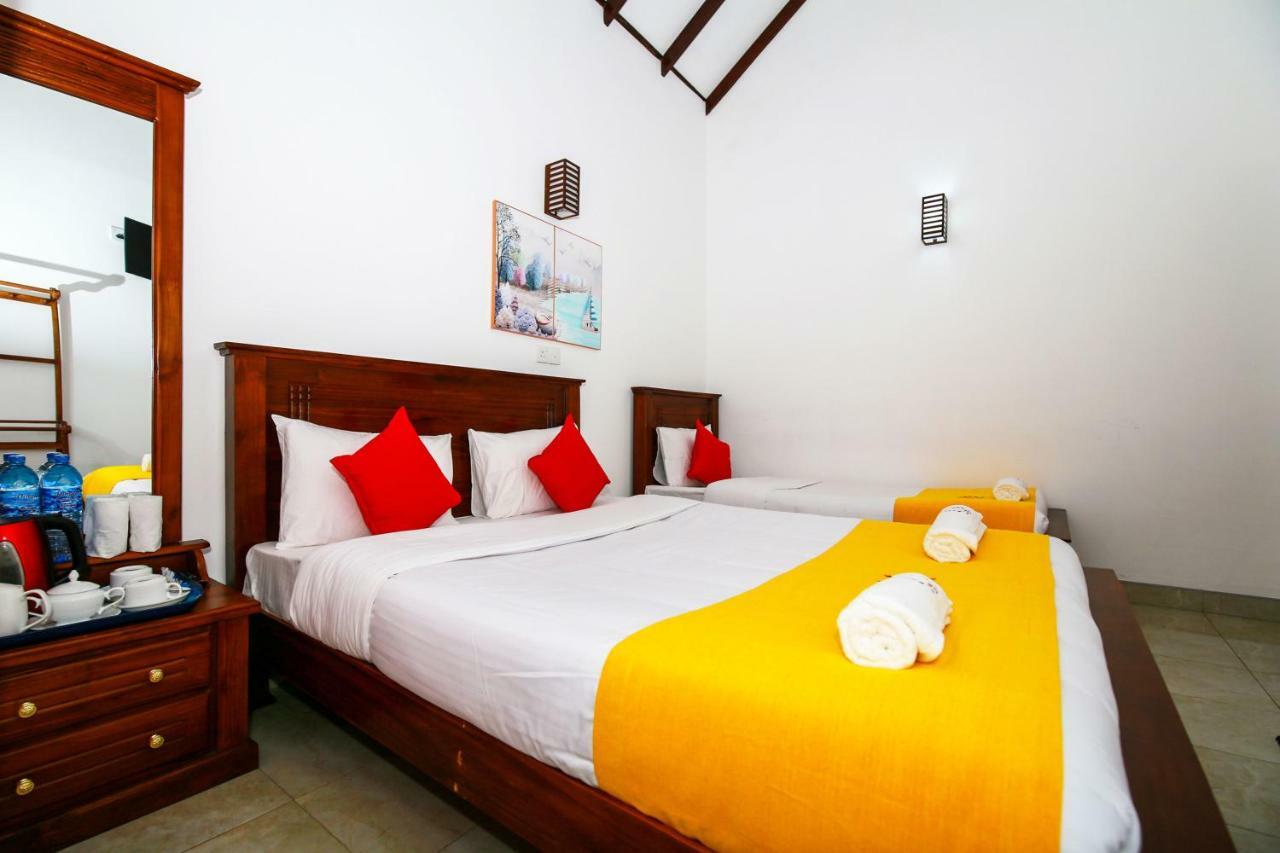 Dahlia Mount View Hotel นูวาราเอลิยา ภายนอก รูปภาพ